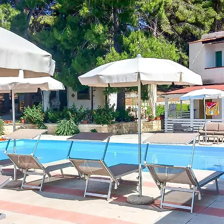 1 Bedroom Amazing In Apartment Vieste